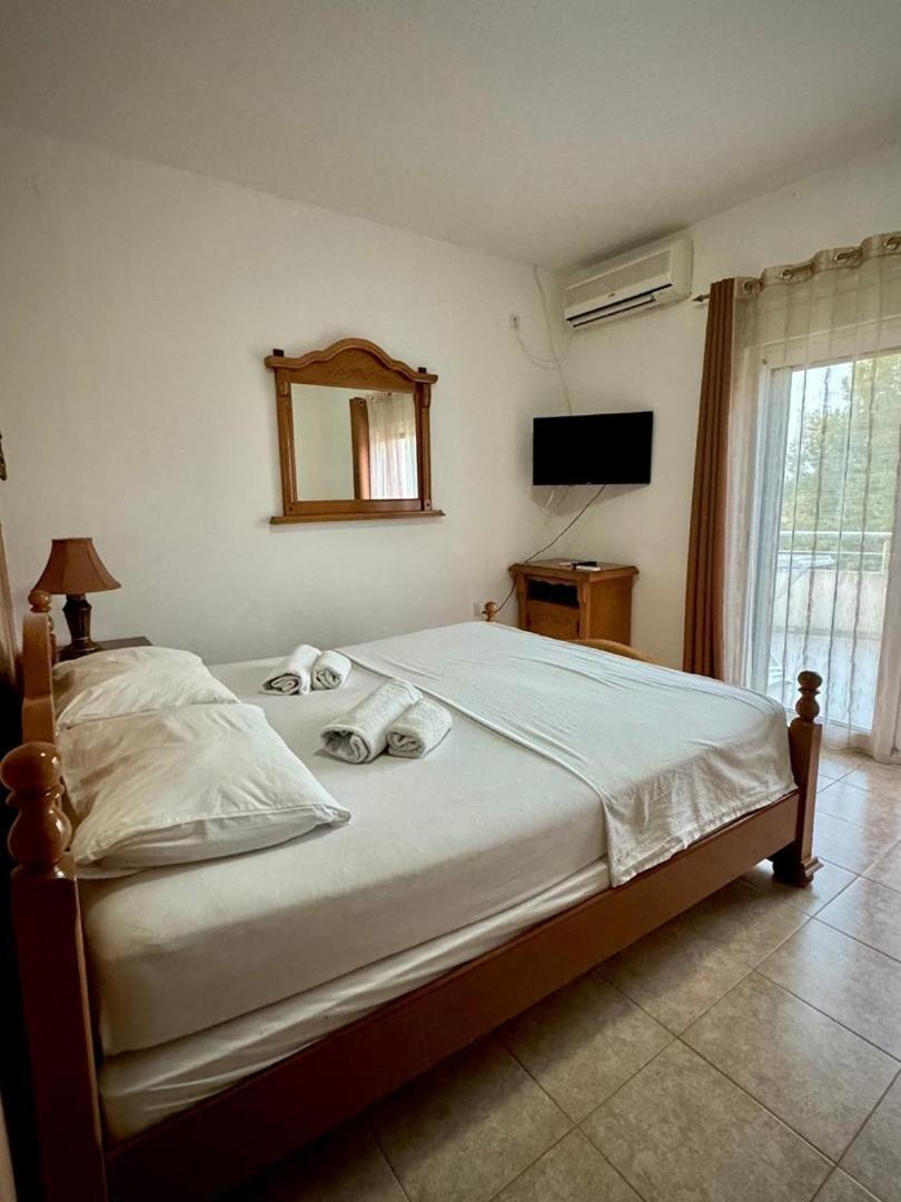 Casa Family Hotel Ulcinj Exterior photo