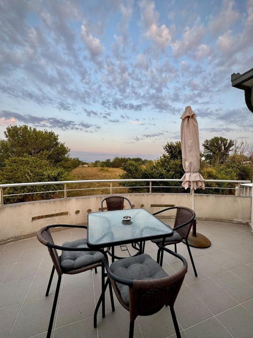 Casa Family Hotel Ulcinj Exterior photo