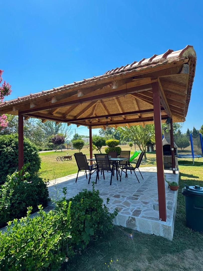 Casa Family Hotel Ulcinj Exterior photo