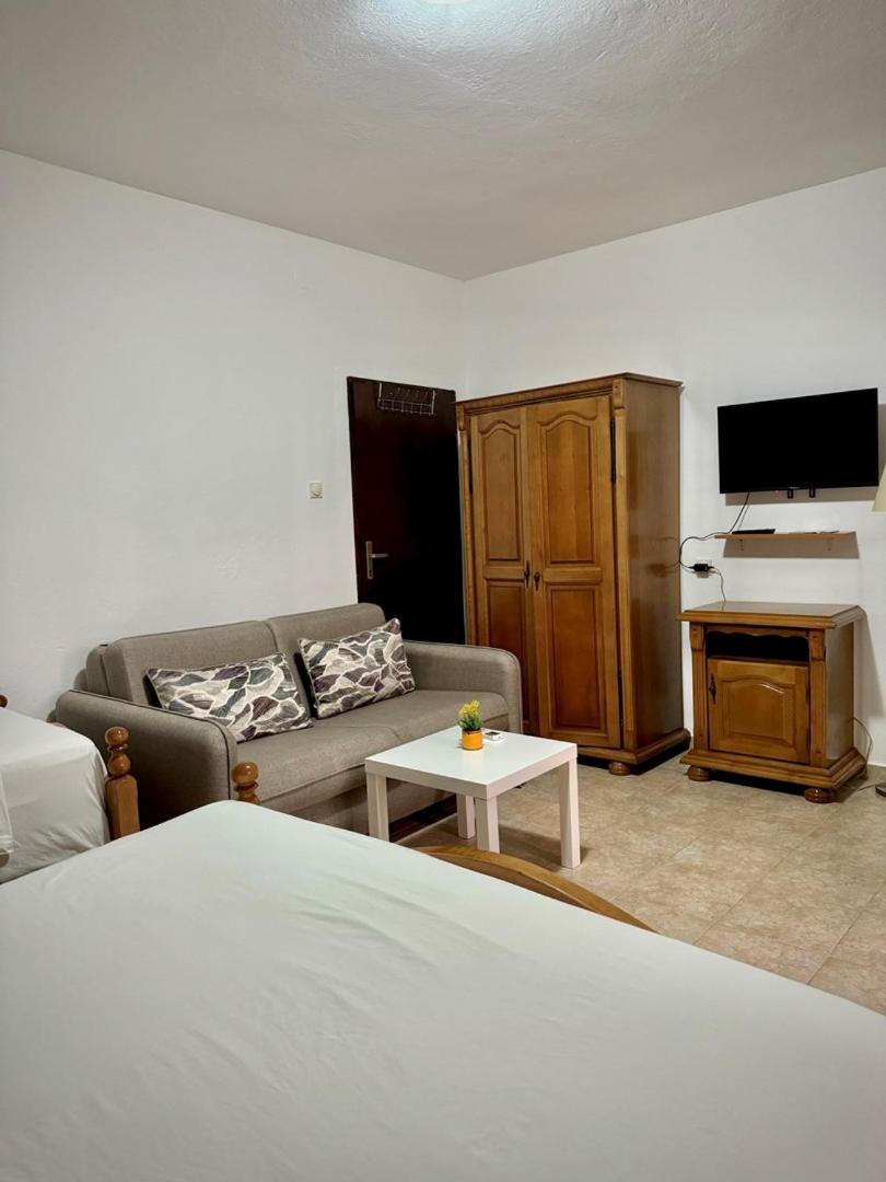 Casa Family Hotel Ulcinj Exterior photo