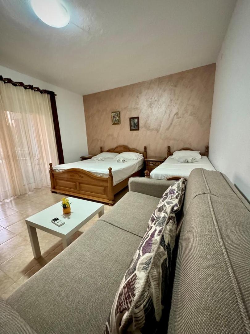 Casa Family Hotel Ulcinj Exterior photo